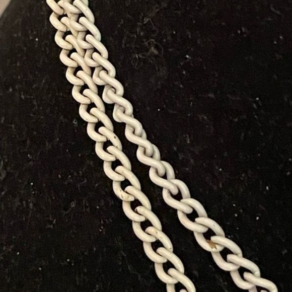 36” Vintage 1980 Avon white Curb chain 4 Tiger Eyes beads & 6 gold tone tubes - Picture 6 of 10